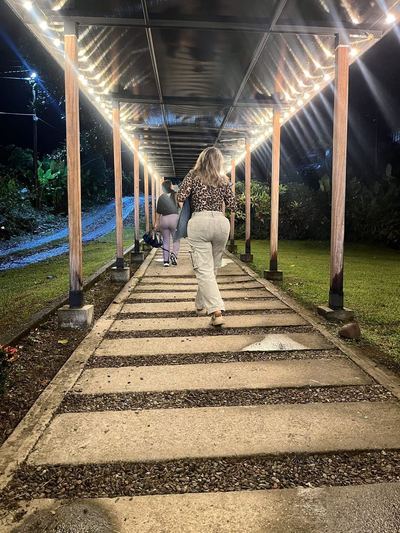 Pérgola iluminada