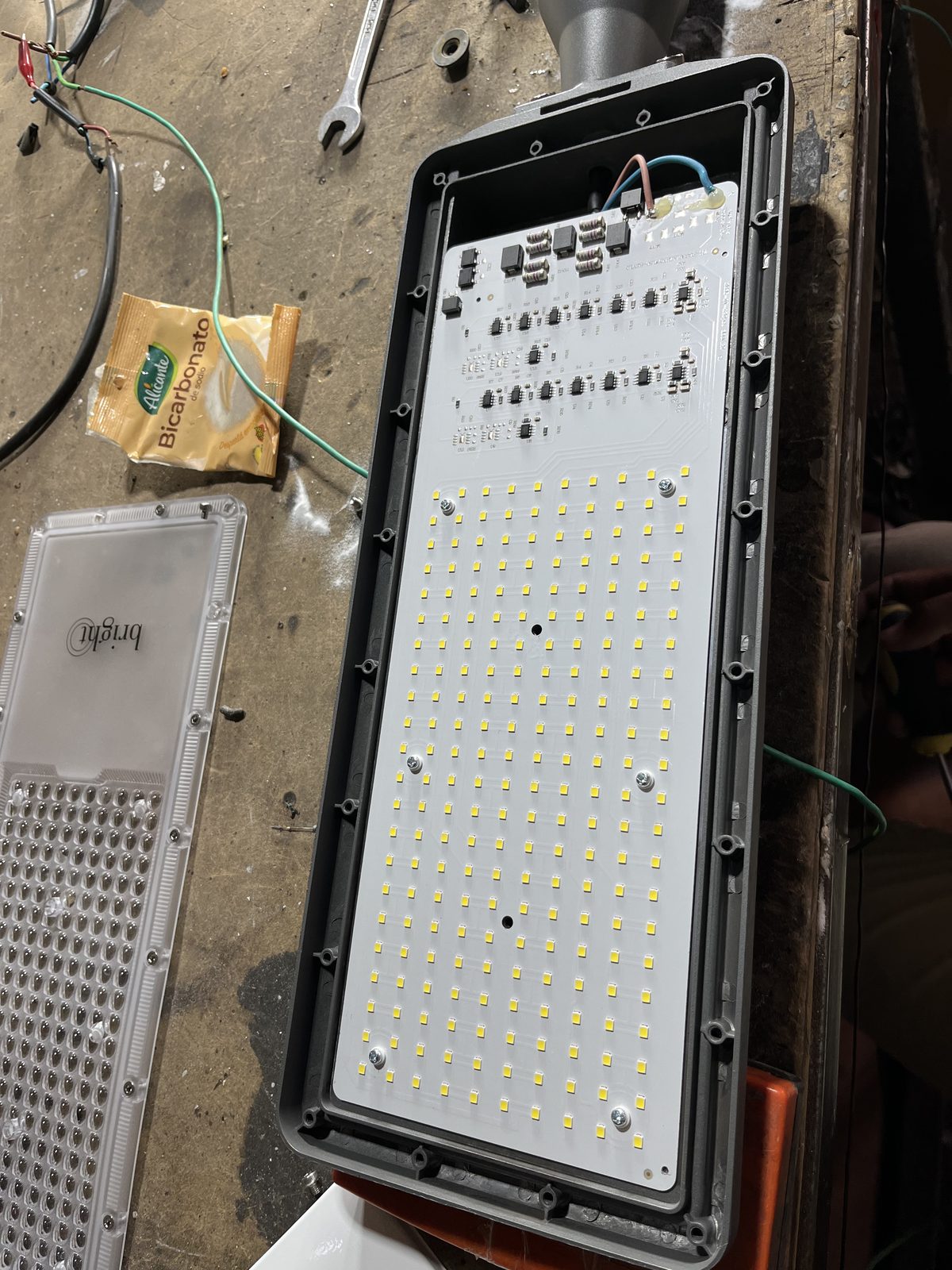 Reflector UFO / Proyector